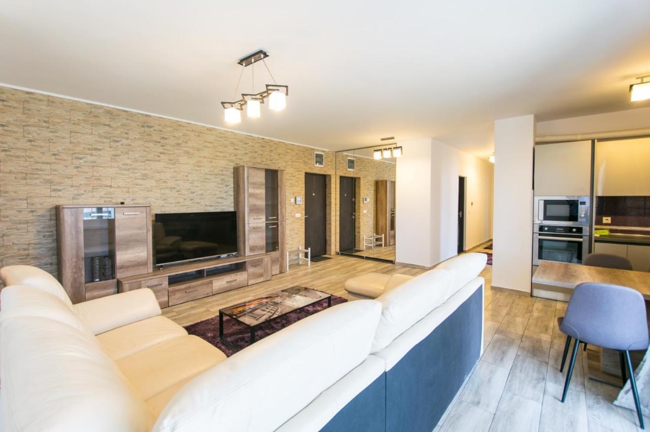 קלוז'-נאפוקה Luxury Hotel Riviera מראה חיצוני תמונה